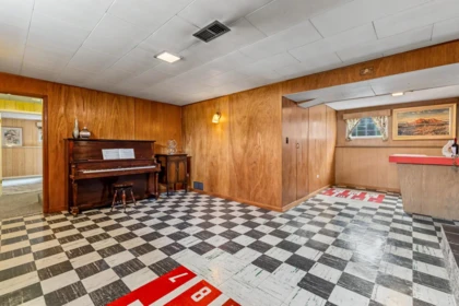 Garage Interior Photo of 4830 Southlawn Drive, Burnaby, BC