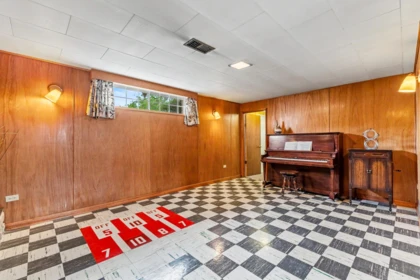 Hallway Photo of 4830 Southlawn Drive, Burnaby, BC
