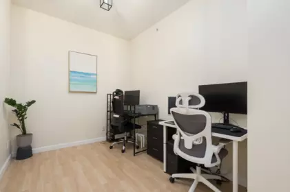 Mudroom Photo of 418 10180 153 Street, Surrey, BC