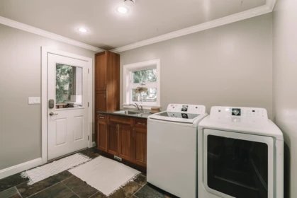 Guest Bathroom Photo of 1845 Harbour Street, Port Coquitlam, BC