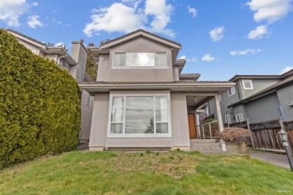 5177 Carson Street, Burnaby, BC, Burnaby — Half Duplex for sale