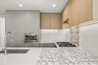 Kitchen Island Photo of 2404 6608 Sussex Avenue, Burnaby, BC