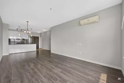 603 9399 Alexandra Road, Richmond, BC, Richmond — Apartment/Condo for sale