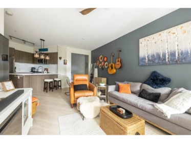 Kitchen Photo of 114 3323 151 Street, Surrey, BC