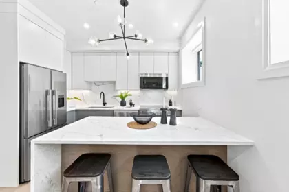 Kitchen Island Photo of 6164 Granville Street, Vancouver, BC