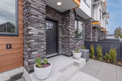 Kitchen Photo of 7 6035 141 Street, Surrey, BC