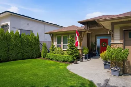 7315 Mount Thurston Drive, Chilliwack, BC, Chilliwack — Single Family Residence for sale