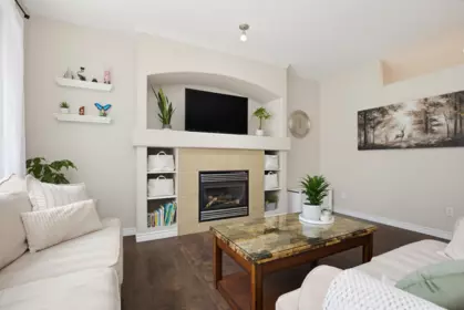 Dining Area Photo of 24360 102a Avenue, Maple Ridge, BC
