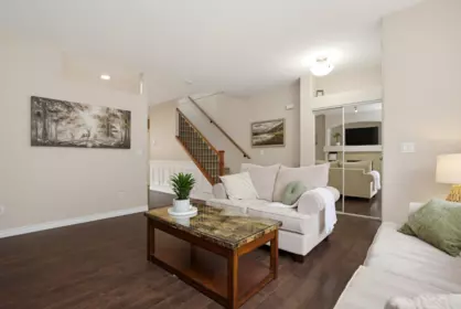 Kitchen Photo of 24360 102a Avenue, Maple Ridge, BC