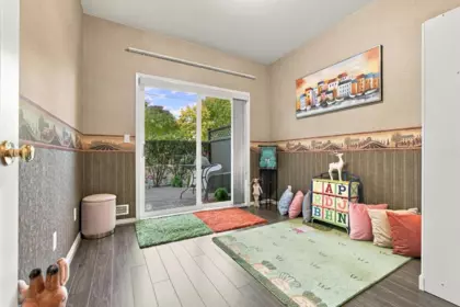Office / Den Photo of 101 12088 66 Avenue, Surrey, BC
