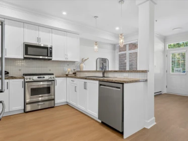 Kitchen Photo of 124 4280 Moncton Street, Richmond, BC