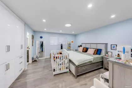 Powder Room Photo of 249 Pembina Street, New Westminster, BC