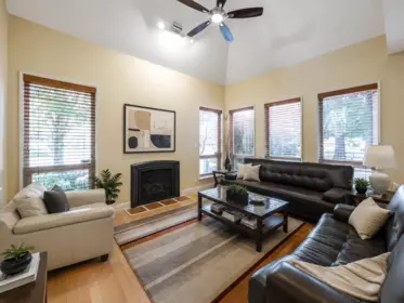 8 15055 20 Avenue, Surrey, BC, Surrey — Townhouse for sale