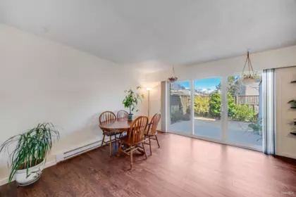 23 10840 Springmont Drive, Richmond, BC, Richmond — Townhouse for sale