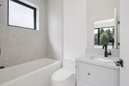 Swimming Pool Photo of 1 2815 Trinity Street, Vancouver, BC