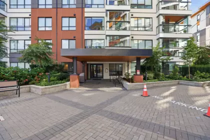 Hallway Photo of 108 11639 227 Street, Maple Ridge, BC