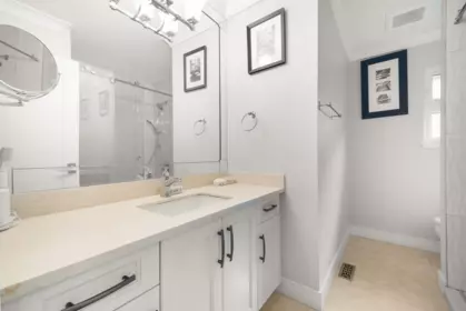 Powder Room Photo of 3191 Chatham Street, Richmond, BC