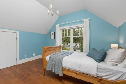 Hallway Photo of 3815 Sunnycrest Drive, North Vancouver, BC