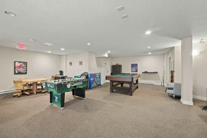 Entry Foyer Photo of 36 19551 66 Avenue, Surrey, BC