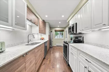 5 1240 Falcon Drive, Coquitlam, BC, Coquitlam — Townhouse for sale