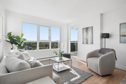 Living Room Photo of 1204 1833 Frances Street, Vancouver, BC