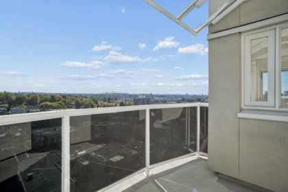 Powder Room Photo of 1204 1833 Frances Street, Vancouver, BC