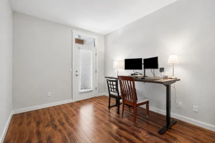 Hallway Photo of 1 6233 London Road, Richmond, BC