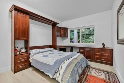 Mudroom Photo of 6 13911 16 Avenue, Surrey, BC