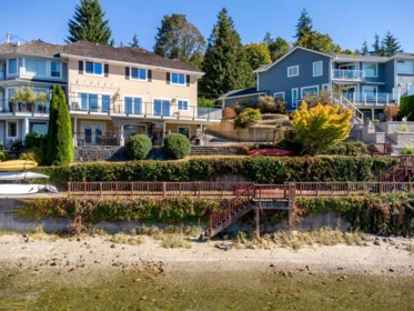 1678 Beach Avenue, Port Moody, BC, Port Moody — Half Duplex for sale