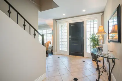 15282 58th Avenue, Surrey, BC, Surrey — Single Family Residence for sale