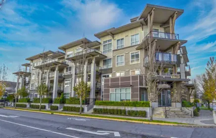 206 12409 Harris Road, Pitt Meadows, BC, Pitt meadows — Apartment/Condo for sale