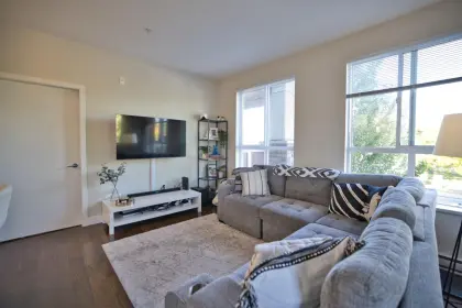 206 12409 Harris Road, Pitt Meadows, BC, Pitt meadows — Apartment/Condo for sale