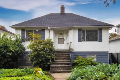 164 E 38th Avenue, Vancouver, BC, Vancouver — Single Family Residence for sale