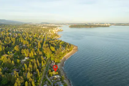 3000 Park Lane, West Vancouver, BC, West vancouver — Single Family Residence for sale