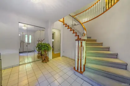1699 E 20th Avenue, Vancouver, BC, Vancouver — Single Family Residence for sale