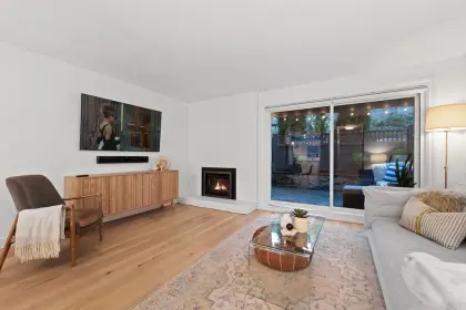 3136 Lonsdale Avenue, North Vancouver, BC, North vancouver — Townhouse for sale