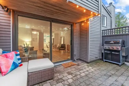 3136 Lonsdale Avenue, North Vancouver, BC, North vancouver — Townhouse for sale