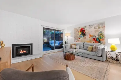 3136 Lonsdale Avenue, North Vancouver, BC, North vancouver — Townhouse for sale