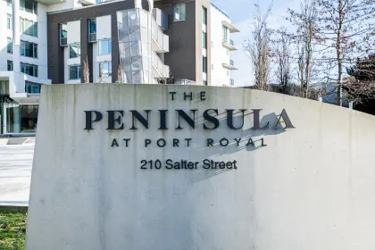 TH211 210 Salter Street, New Westminster, BC, New westminster — Townhouse for sale