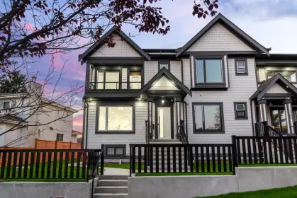 1787 E 57th Avenue, Vancouver, BC, Vancouver — Half Duplex for sale