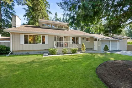 20192 37a Avenue, Langley, BC, Langley — Single Family Residence for sale