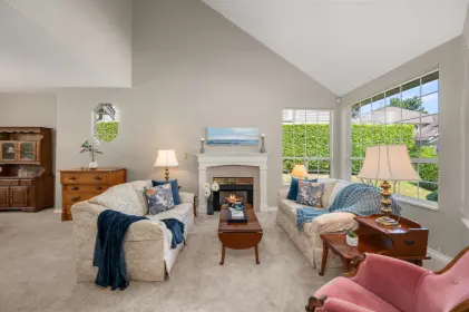 18 6380 121 Street, Surrey, BC, Surrey — Townhouse for sale