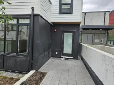 119 1306 Laval Square, Coquitlam, BC, Coquitlam — Townhouse for sale