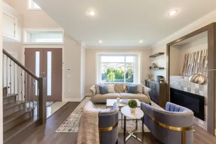 6759 Sperling Avenue, Burnaby, BC, Burnaby — Half Duplex for sale