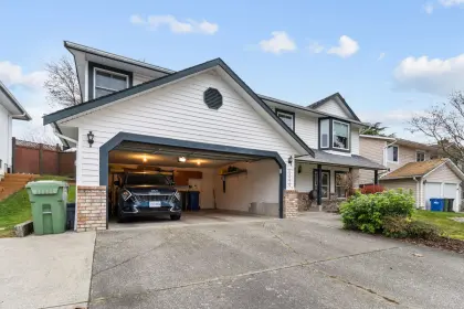 33275 Meadowlands Avenue, Abbotsford, BC, Abbotsford — Single Family Residence for sale