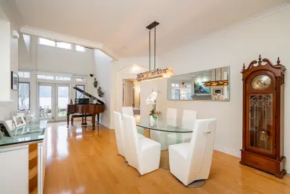 36 Beach Drive, West Vancouver, BC, West vancouver — Townhouse for sale