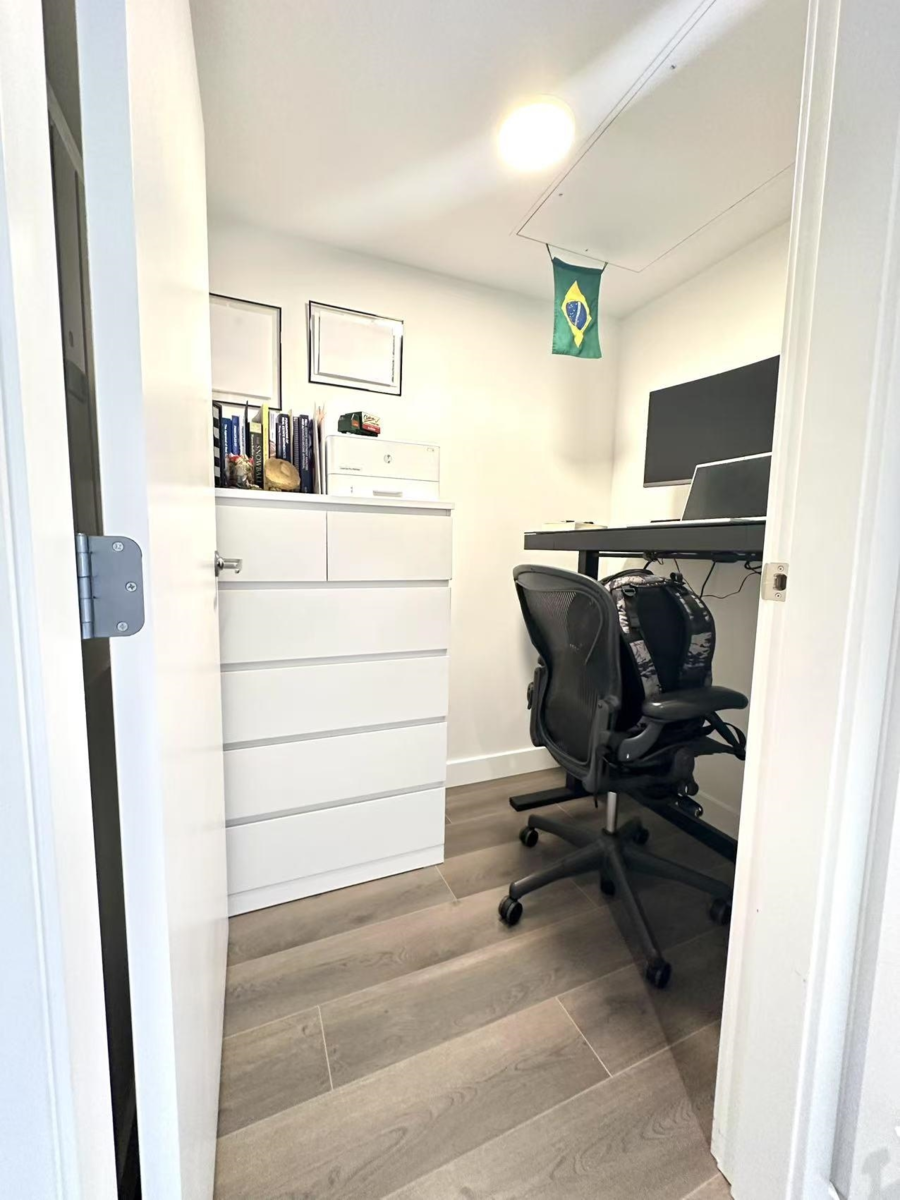 Walk-In Closet Photo of 416 8181 Chester Street, Vancouver, BC