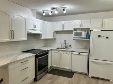207 13490 Hilton Road, Surrey, BC, Surrey — Apartment/Condo for sale