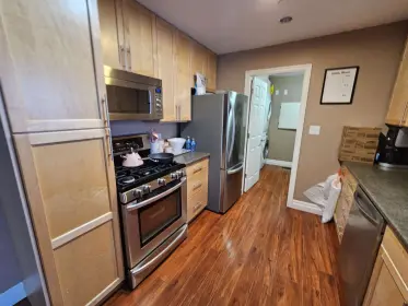 3656 Sefton Street, Port Coquitlam, BC, Port coquitlam — Single Family Residence for sale