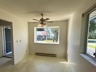 11 824 North Road, Gibsons, BC, Gibsons — Townhouse for sale